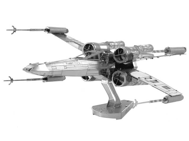 Star Wars X-Wing Fighter Model