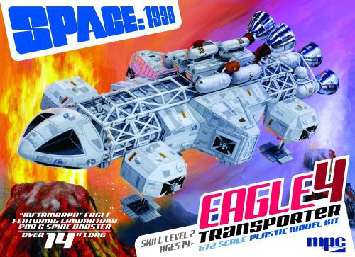 SPACE 1999 EAGLE 4 FEATURING LAB POD & SPINE BOOSTER 
