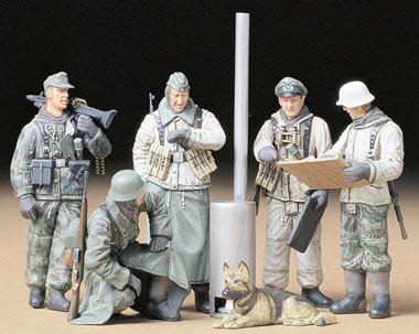 German Soldiers Field Briefing