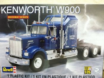 Kenworth W900