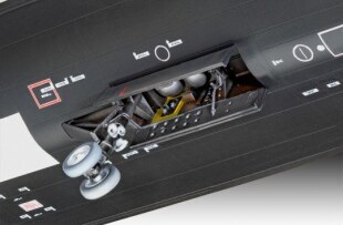 LOCKHEED SR-71 BLACKBIRD