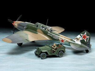 Ilyushin IL-2 Shturmovik & GAZ-67B Set