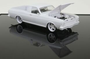 XW Ford Ute Slammed - 351 Engine w/Standard Bonnet Plastic Kit