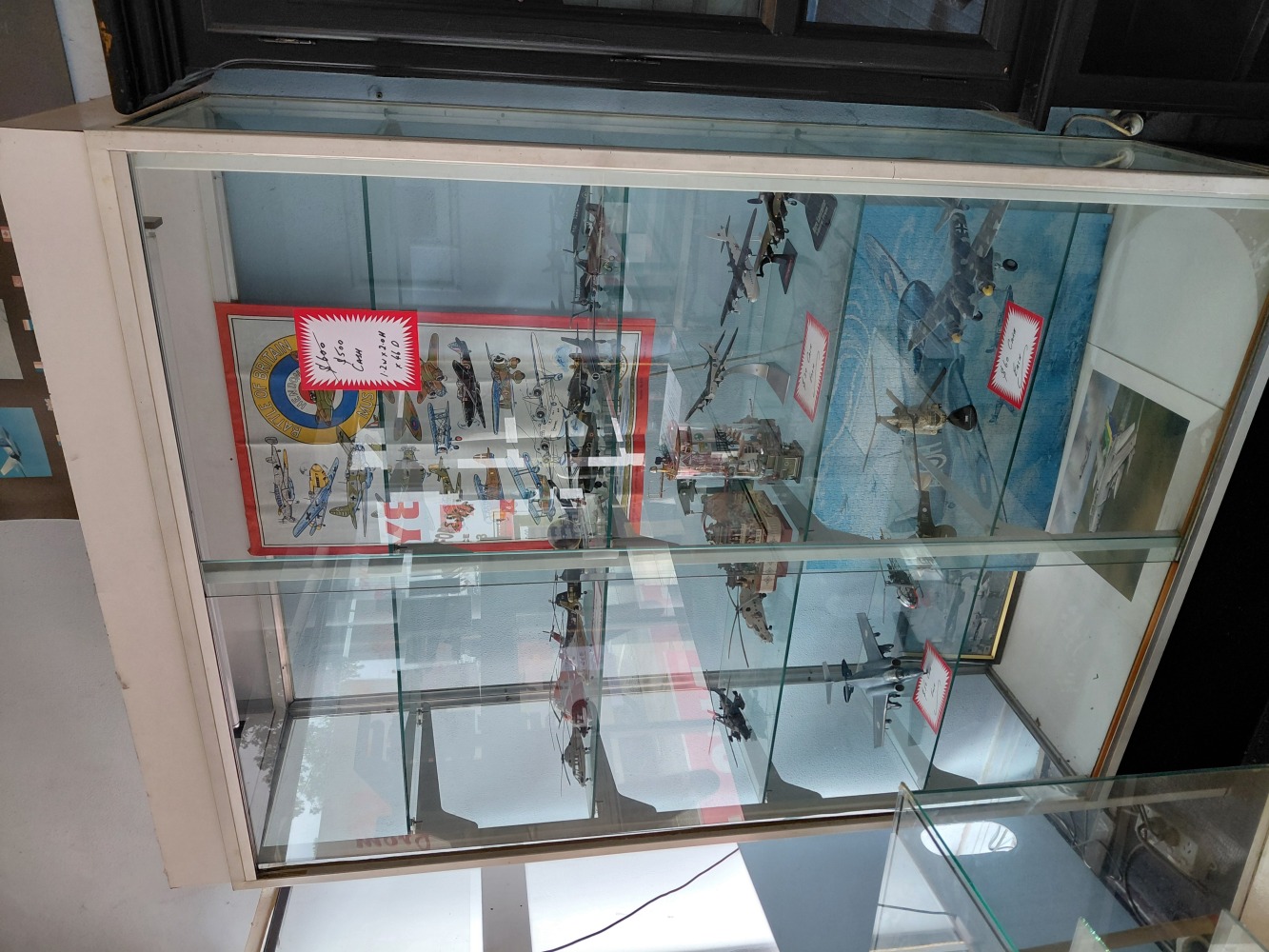 Display Cabinet